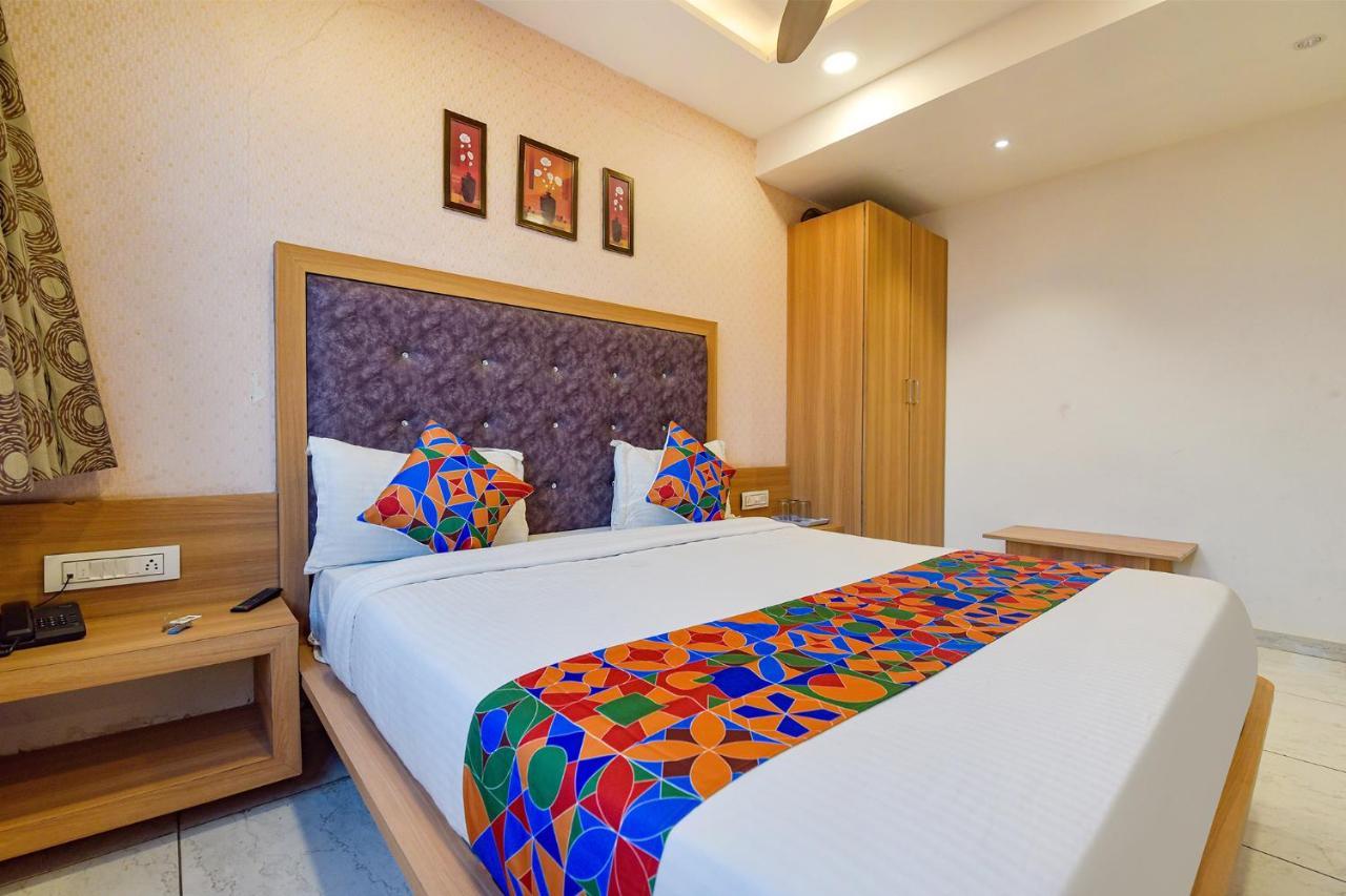 Hotel Legrand.Inn 阿穆达巴 外观 照片