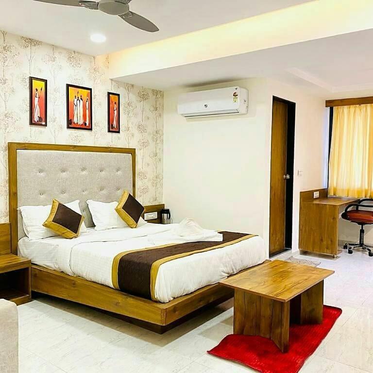 Hotel Legrand.Inn 阿穆达巴 外观 照片