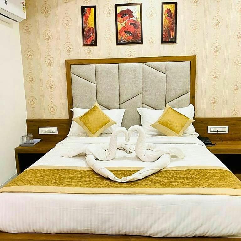 Hotel Legrand.Inn 阿穆达巴 外观 照片
